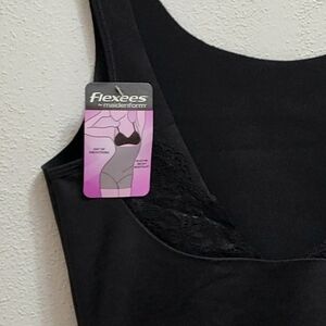NEW Maidenform FLEXEES Size S Shapewear Slip Bodysuit Firm-Control Black #1269